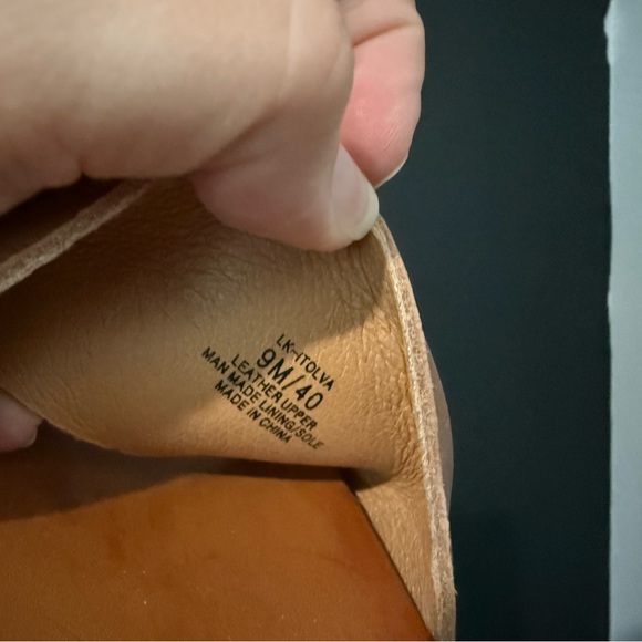 Lucky Brand Tan Leather Sandals - Picture 5 of 5